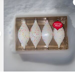 NEW, Set of 4 Multicolored Sprinkled Ornaments 7”